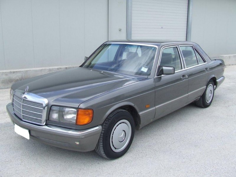 MERCEDES-BENZ 300 SE  W126 berlina-asi-DA CONCORSO